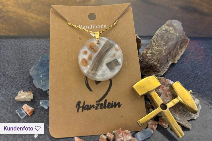 Tierhaarschmuck “Regenbogen” – Tierhaar-Halskette, Erinnerungsschmuck – Bild 26